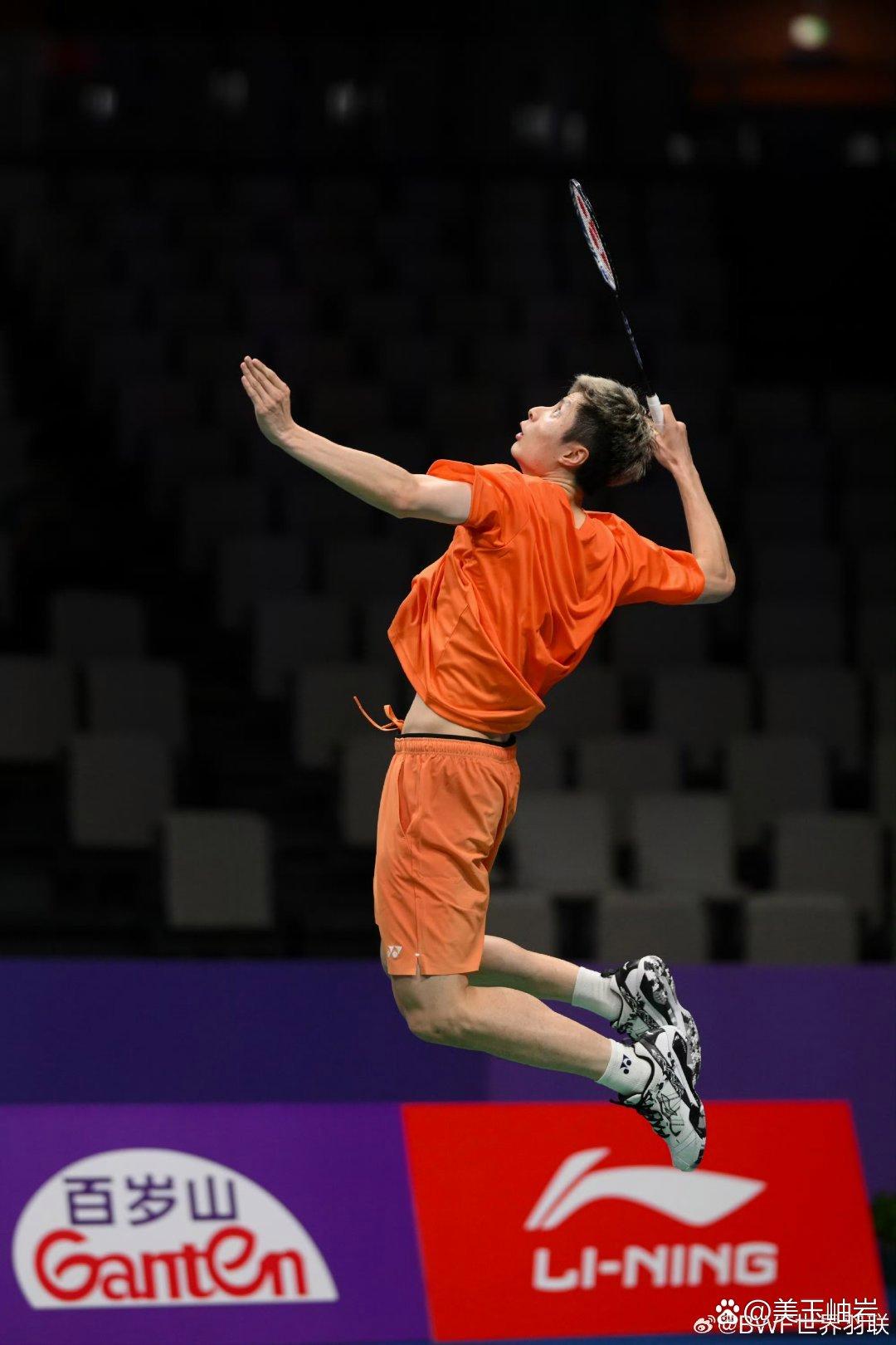 摩洛哥羽毛球选手斩获关键胜利,成功晋级四强 摩洛哥羽毛球选手斩获关键胜利,成功晋级四强