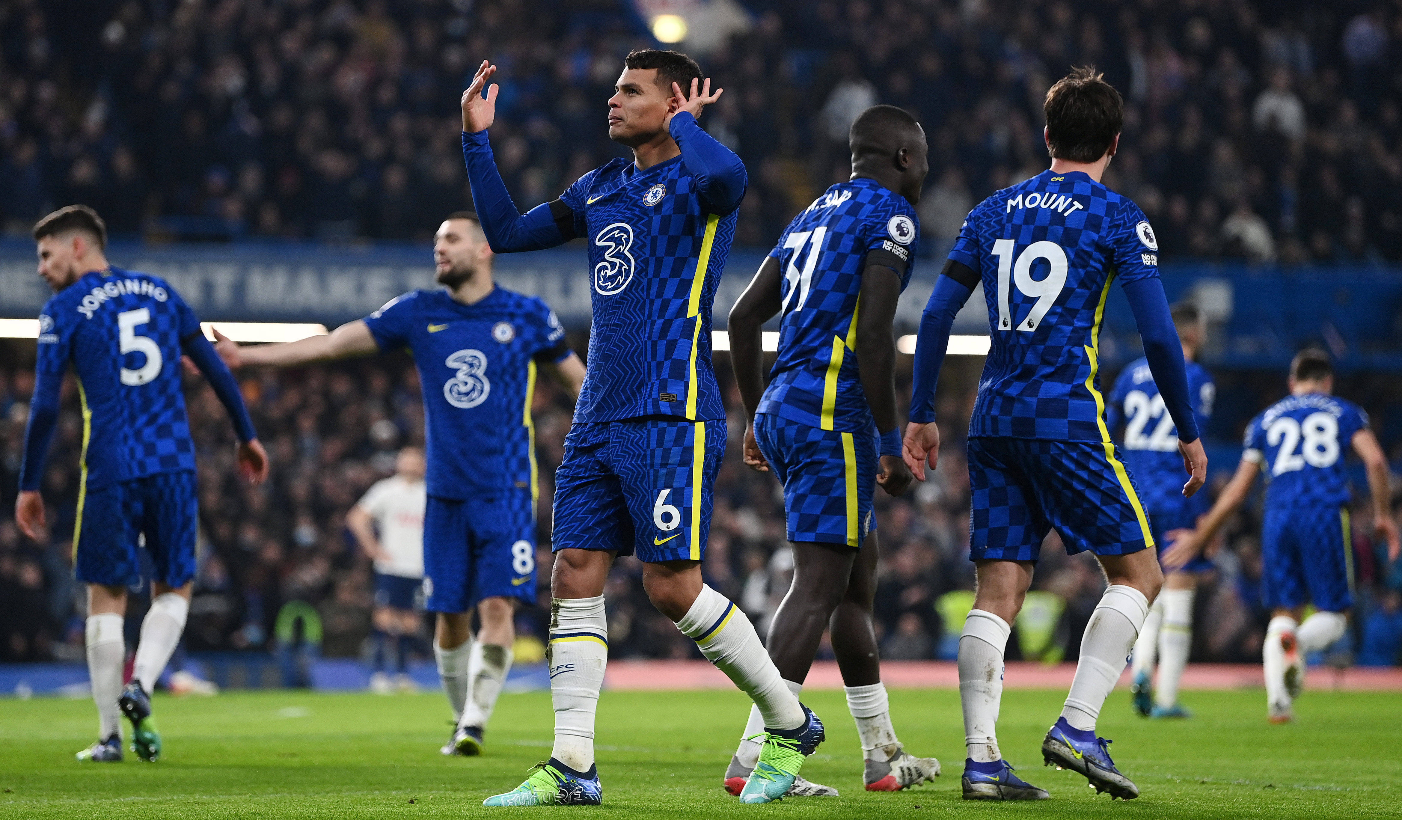 莱斯特城主场惨负谢菲联,英超球队备战欧冠苦战 莱斯特城主场惨负谢菲联,英超球队备战欧冠苦战