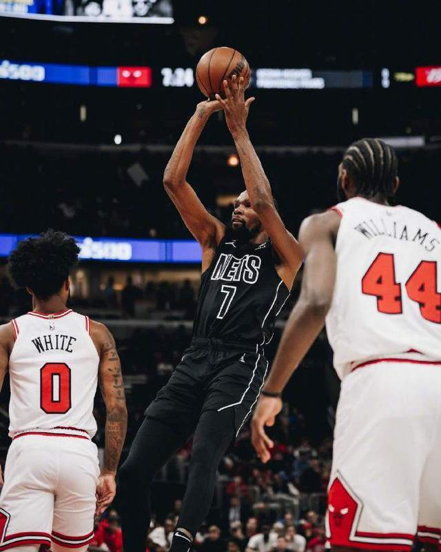 od体育vip注册-篮网击败骑士，杜兰特迎来个人爆发