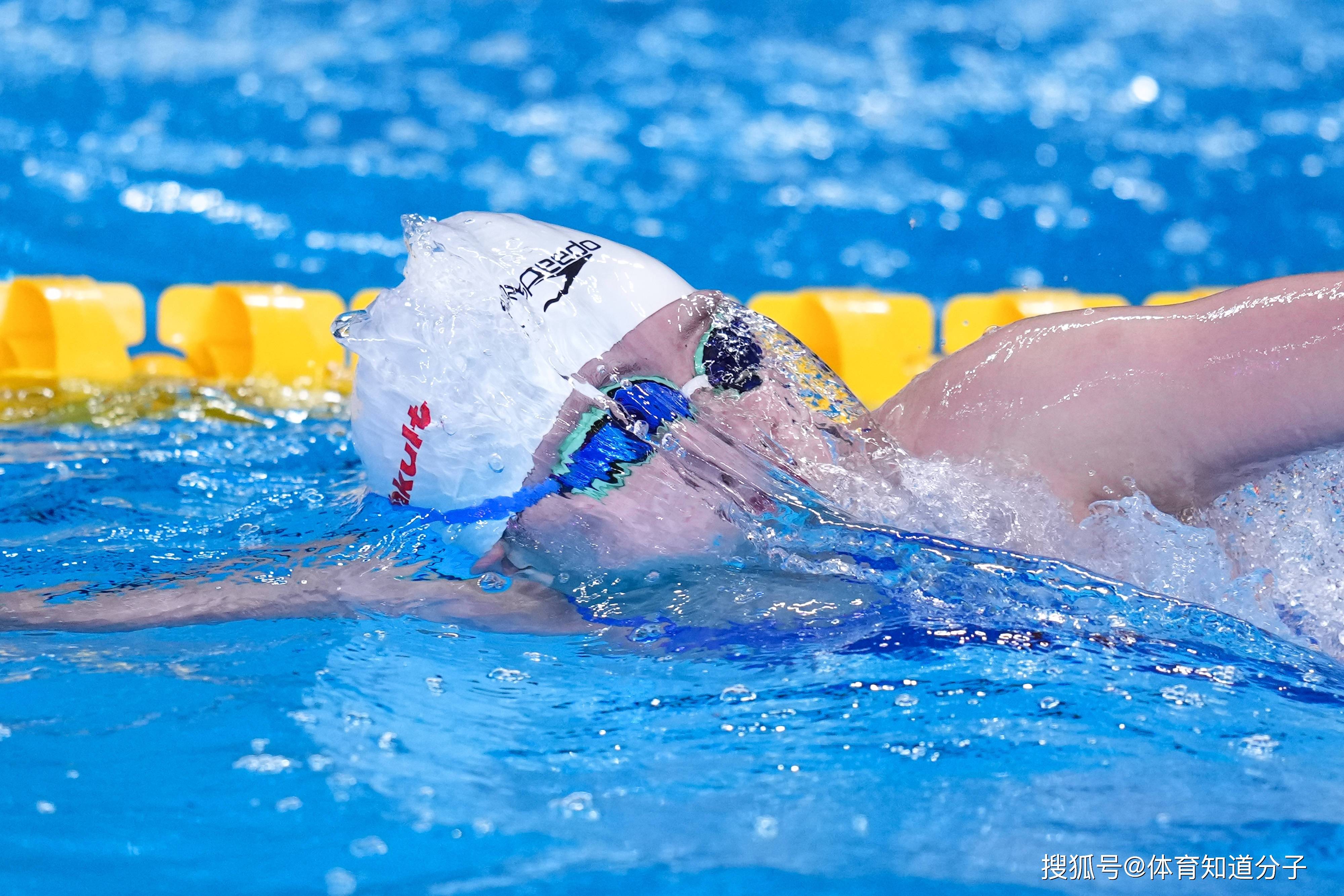 法国游泳选手稳扎稳打获胜利 法国游泳选手稳扎稳打获胜利