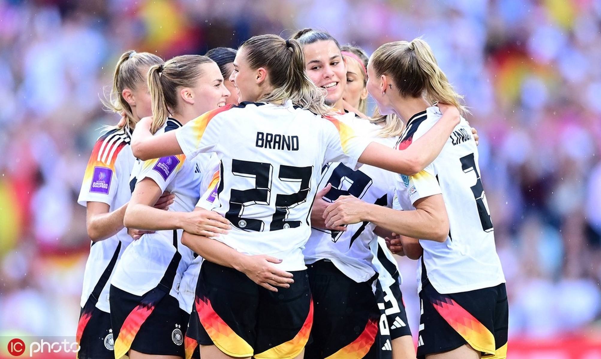 od体育登录-德国女足队员荣获最佳射手称号