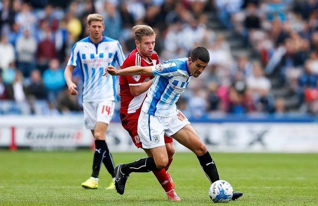 包含沃尔夫斯堡力争取得三分保持不败的词条 包含沃尔夫斯堡力争取得三分保持不败的词条