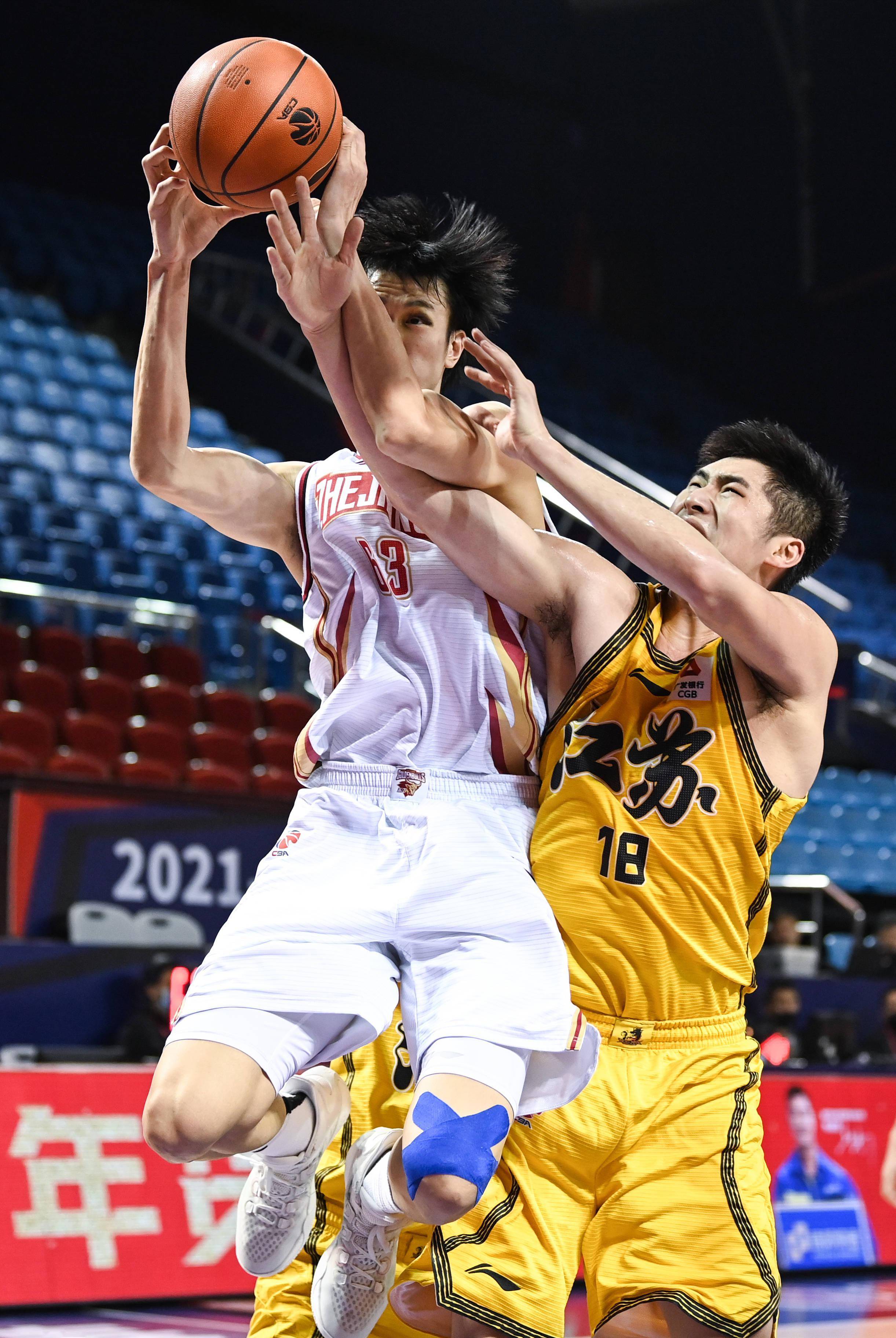 od体育下载-浙江男篮在比赛中搏尽全力，实现胜利的简单介绍